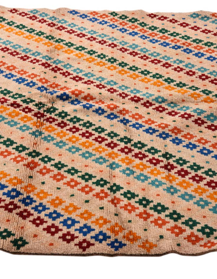 Detail image of  4' x 6'  Hand Knotted Balouch Wool Rug