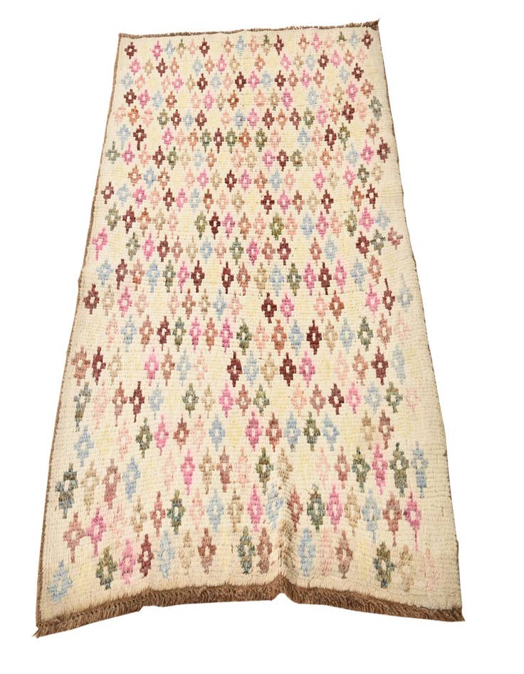 Detail image of  3' 2 x 4' 5  Hand Knotted Balouch Wool Rug