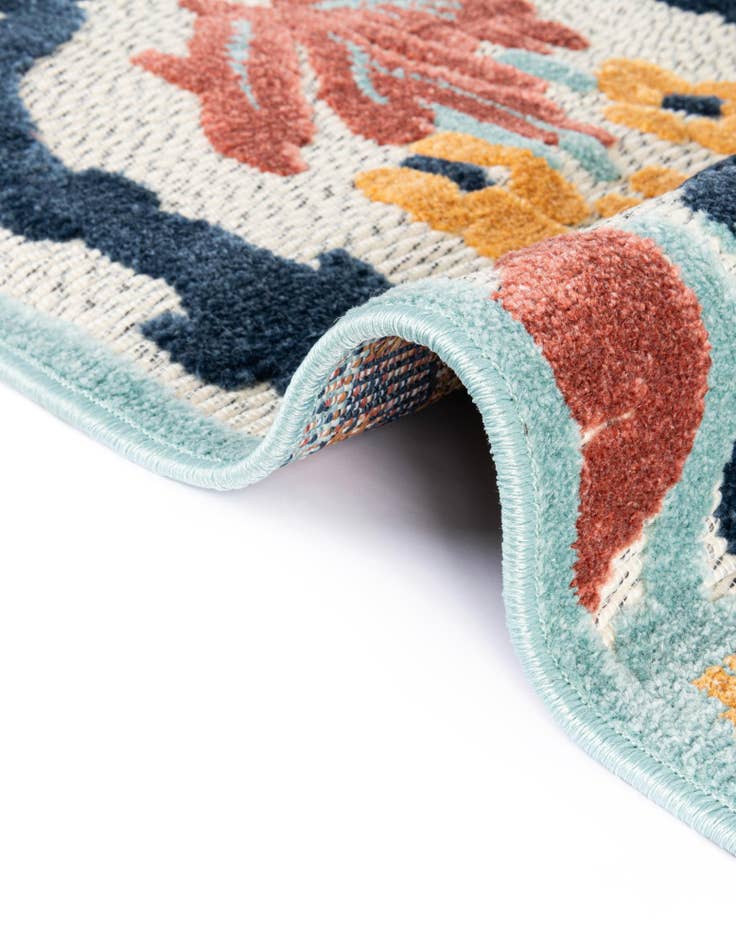 Detail image of  6' x 9'  Washable Belize Indoor / Outdoor Rug