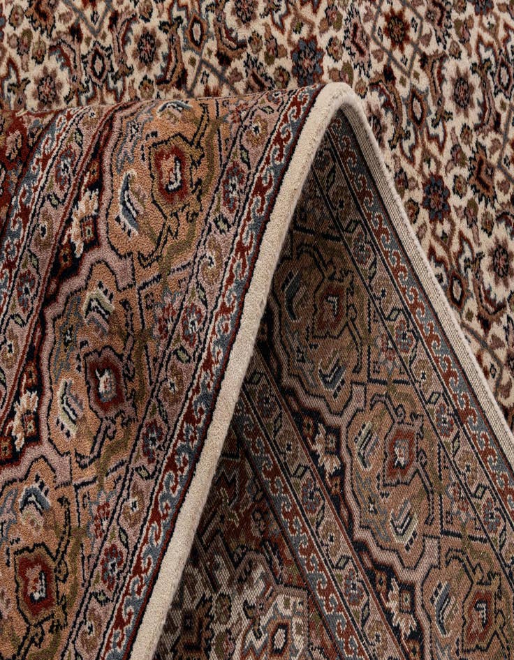 Detail image of  6' 8 x 10' 1  Hand Knotted Bidjar Wool Rug