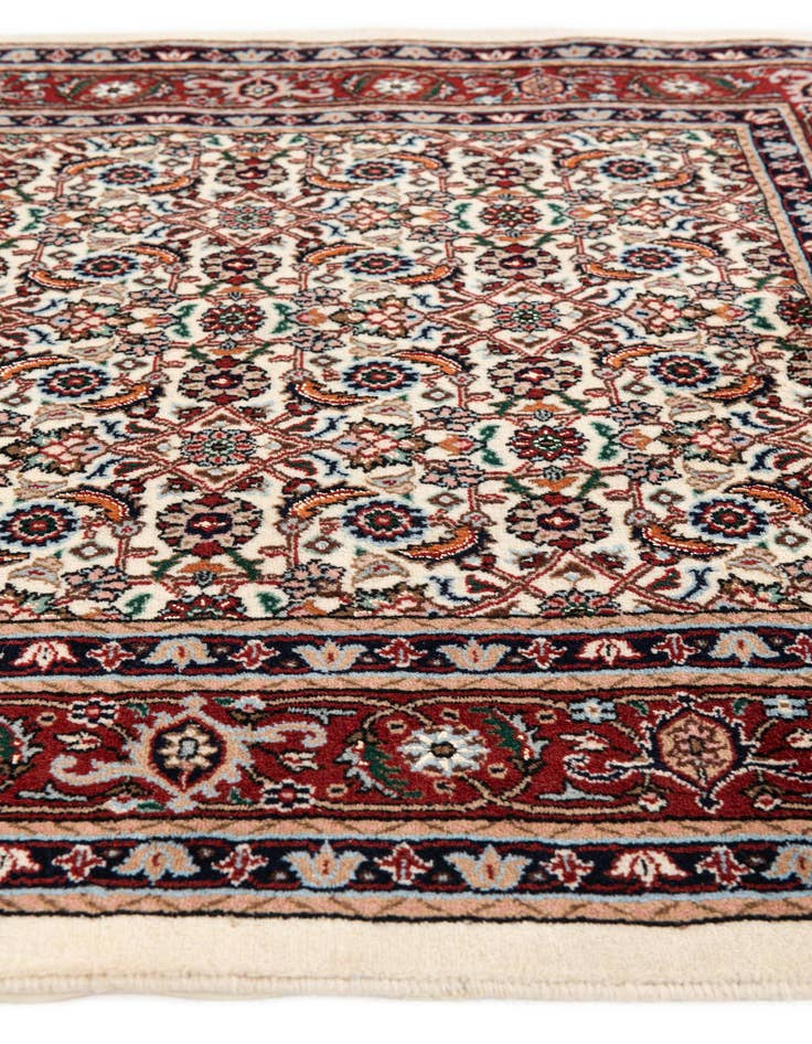 Detail image of  3' 5 x 4'  Hand Knotted Bidjar Wool Rug