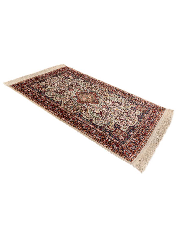 Detail image of  3' 2 x 5' 2  Hand Knotted Bidjar Oriental Wool Rug