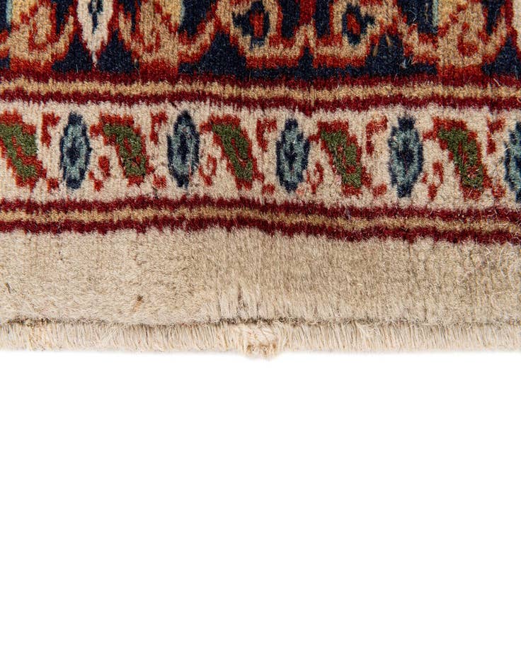 Detail image of  3' 2 x 5' 2  Hand Knotted Bidjar Oriental Wool Rug