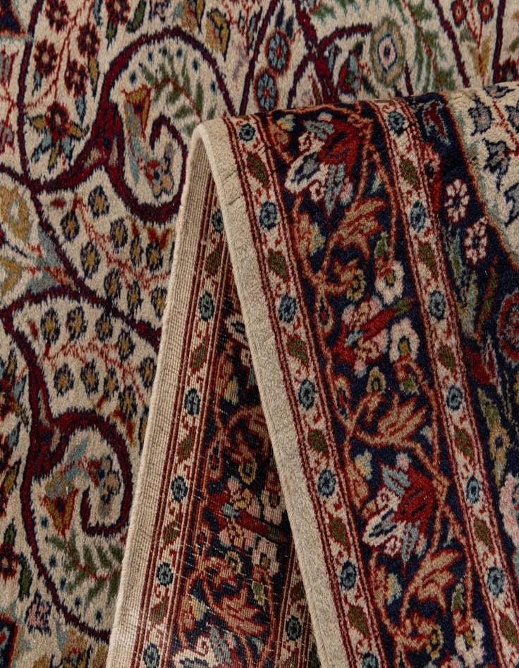 Detail image of  3' 2 x 5' 2  Hand Knotted Bidjar Oriental Wool Rug