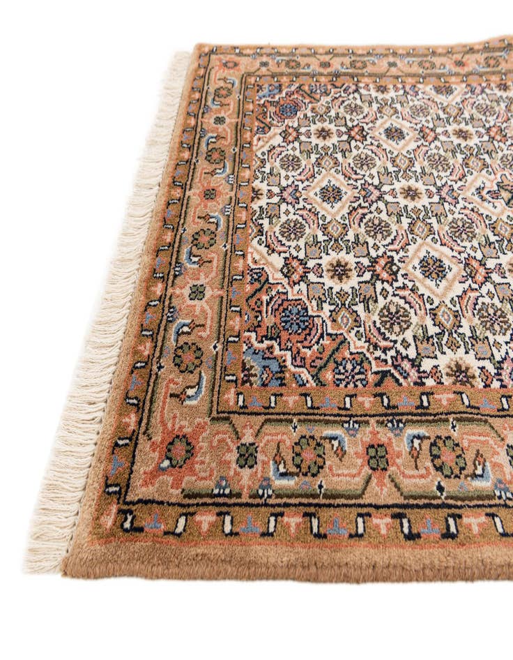 Detail image of  3' x 5' 5  Hand Knotted Bidjar Wool Rug