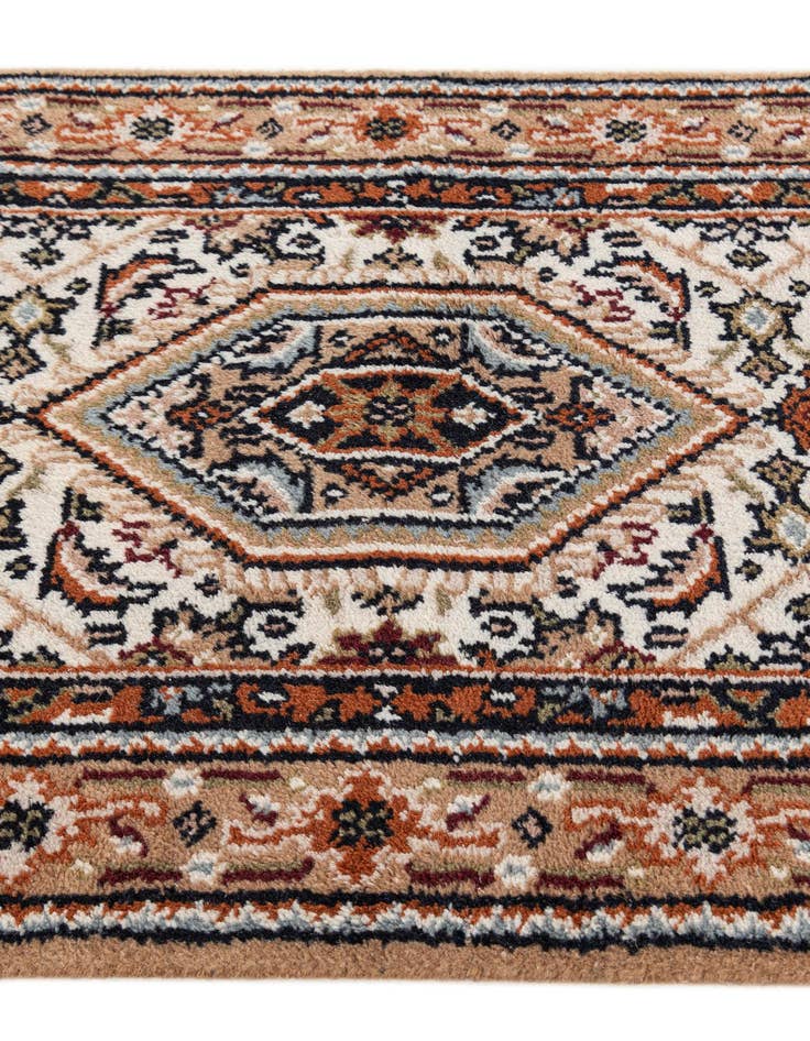Detail image of  2' 5 x 4' 7  Hand Knotted Bidjar Oriental Wool Rug