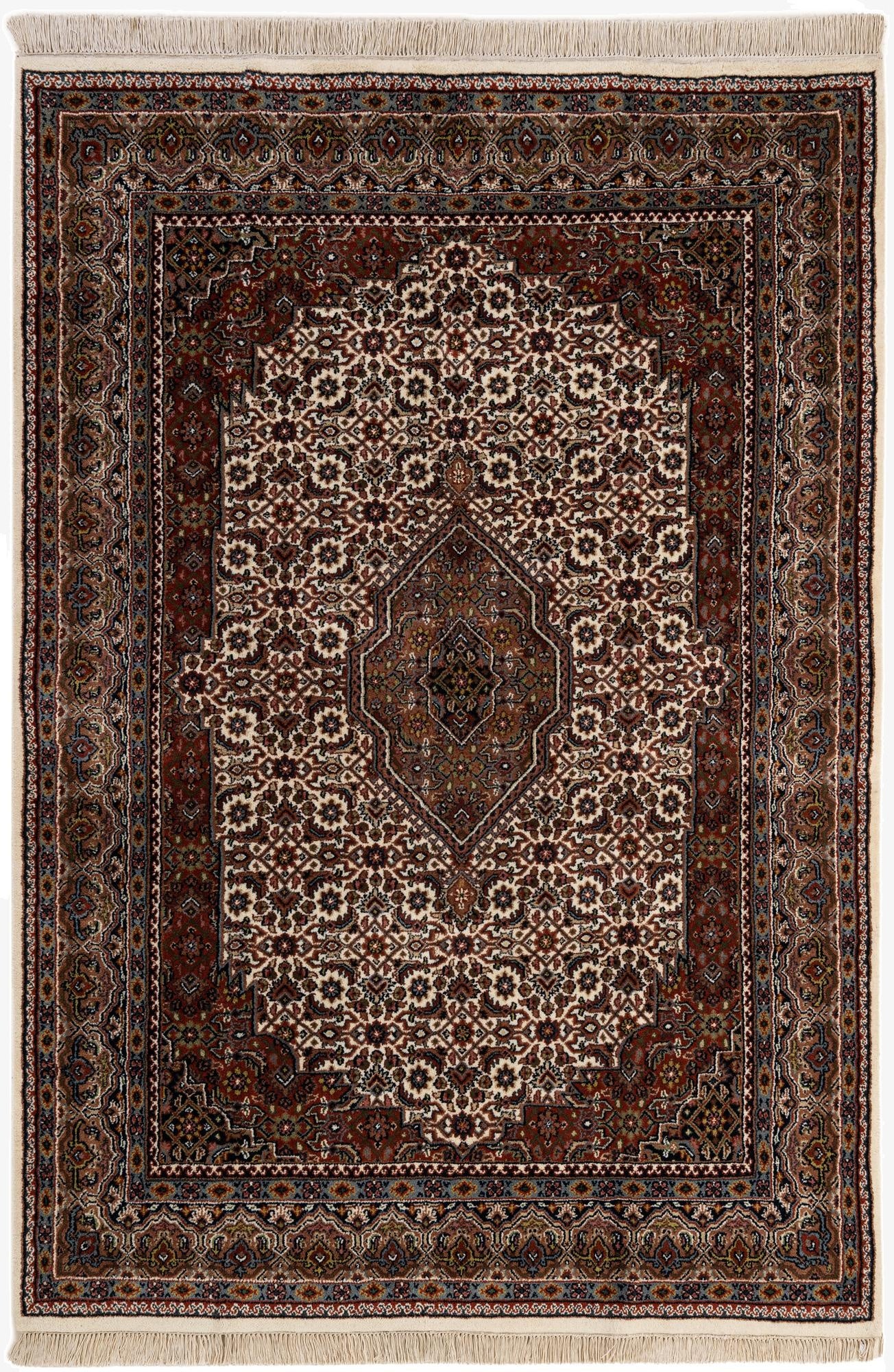  5' 5 x 7' 10  Hand Knotted Bidjar Wool Rug