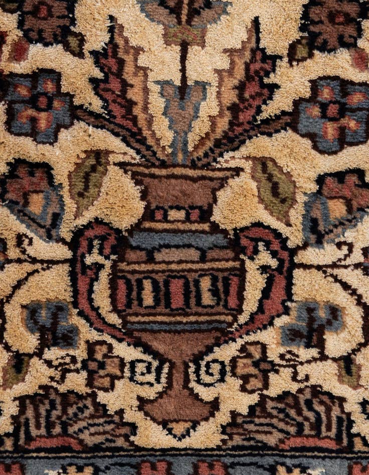Detail image of  4' 1 x 6' 1  Hand Knotted Bokhara Oriental Rug