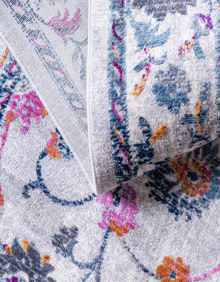 Detail image of  3' 7 x 5' 3 Budapest Rug