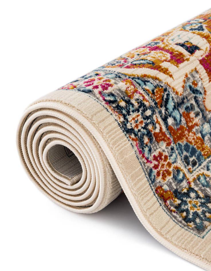 Detail image of  4' x 6' Budapest Rug