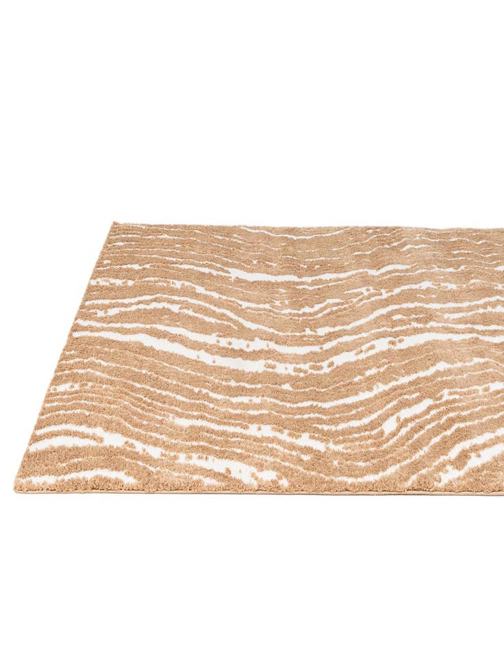 Detail image of  5' 3 x 7' 9 Caspian Rug