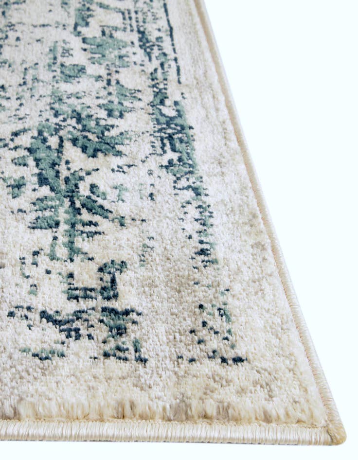Detail image of  8' x 10' Charleston Rug