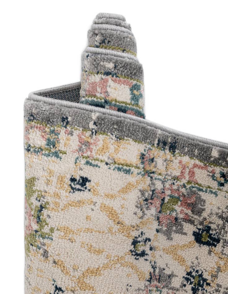 Detail image of  4' x 6' Charleston Rug