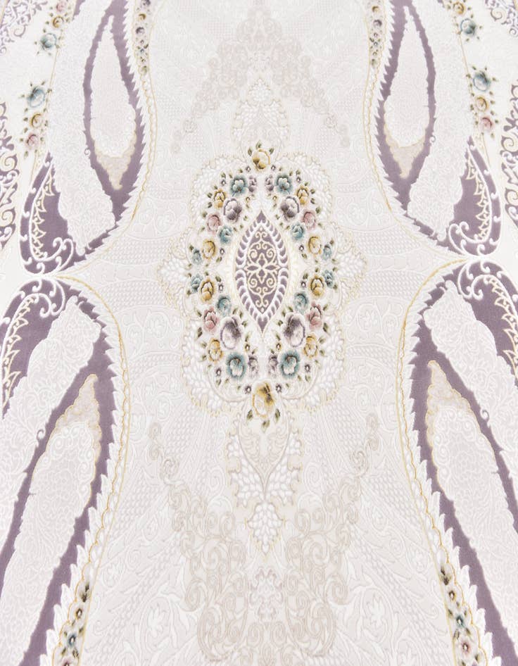 Detail image of  6' 6 x 9' 10 Chateau Rug