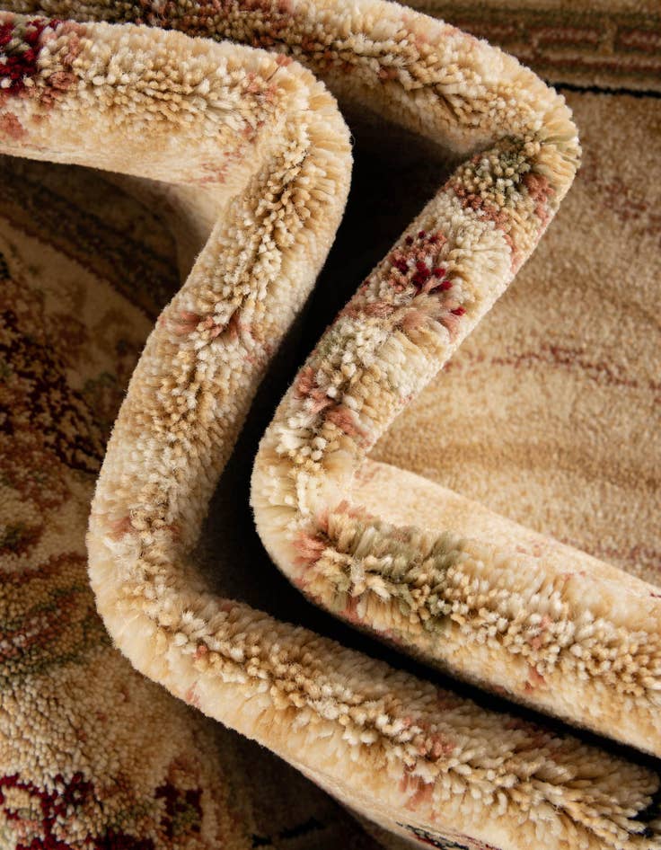 Detail image of  2' 8 x 29' 5 Chateau Rug