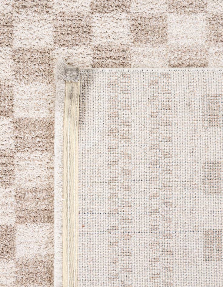 Detail image of  5' 3 x 7' 9 Cherokee Rug