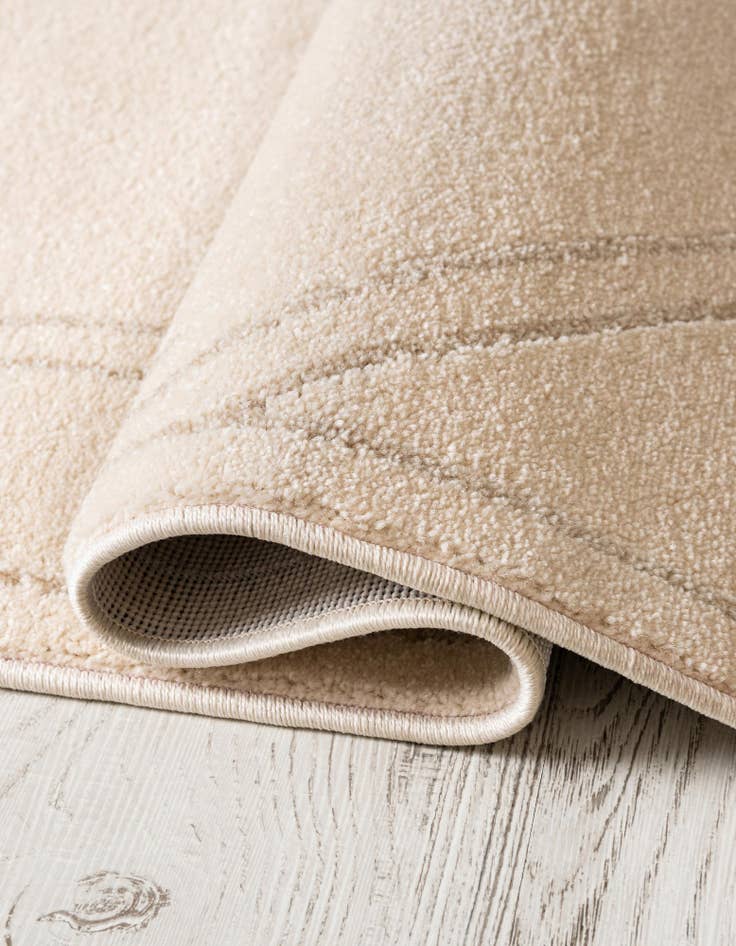 Detail image of  4' x 6' Contour Rug