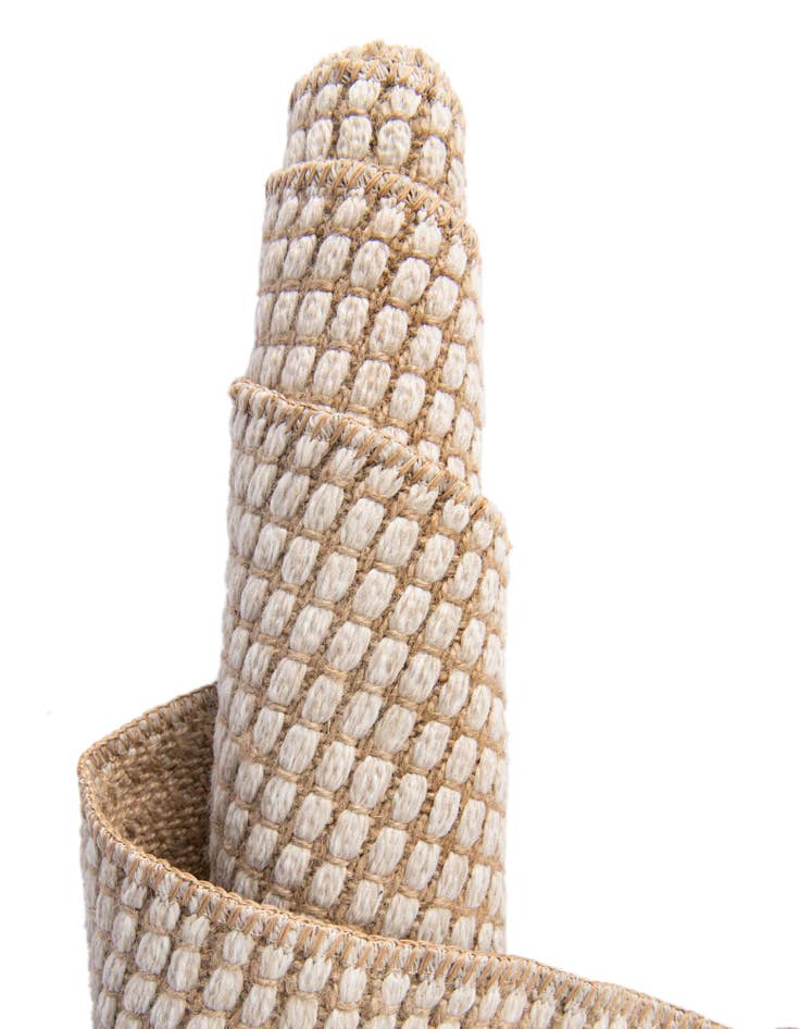 Detail image of  4' 1 x 6' 1 Cottage Farm Rug