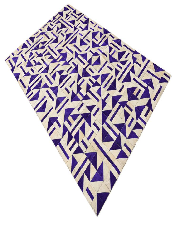 Detail image of  5' x 7' 10 Cowhide Rug