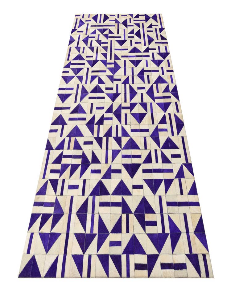 Detail image of  5' x 7' 10 Cowhide Rug