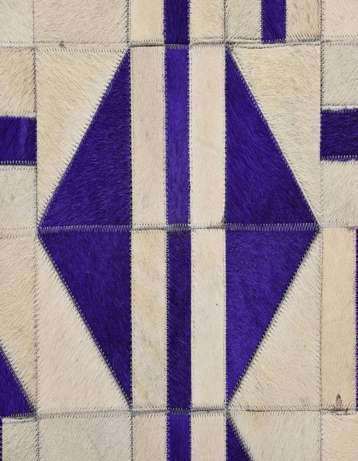 Detail image of  5' x 7' 10 Cowhide Rug