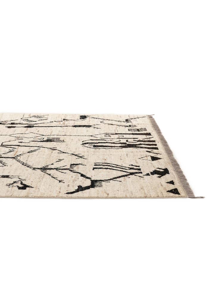 Detail image of  6' 8 x 9' 9  Hand Knotted Darya Wool Rug