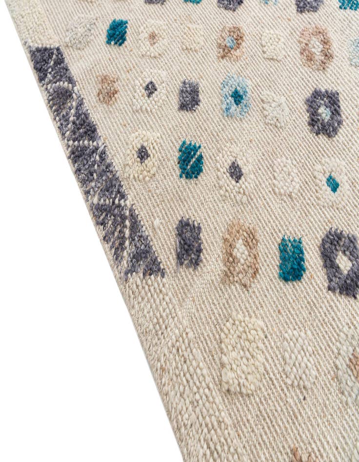 Detail image of  10' x 14' 5  Hand Knotted Darya Wool Rug