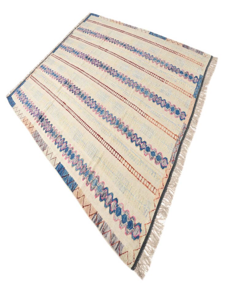 Detail image of  8' 2 x 10' 3  Hand Knotted Darya Wool Rug