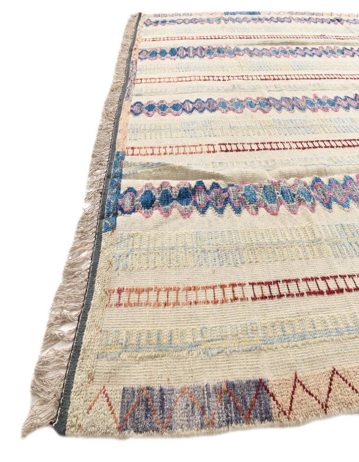 Detail image of  8' 2 x 10' 3  Hand Knotted Darya Wool Rug