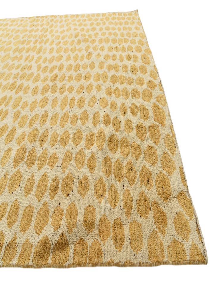 Detail image of  6' 1 x 9' 3  Hand Knotted Darya Wool Rug