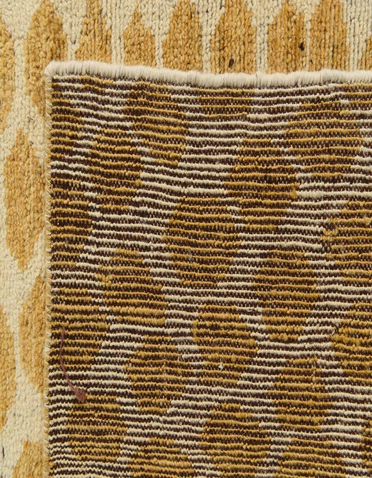 Detail image of  6' 1 x 9' 3  Hand Knotted Darya Wool Rug