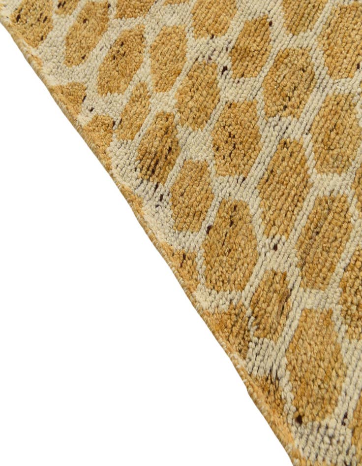 Detail image of  5' 10 x 9' 3  Hand Knotted Darya Wool Rug