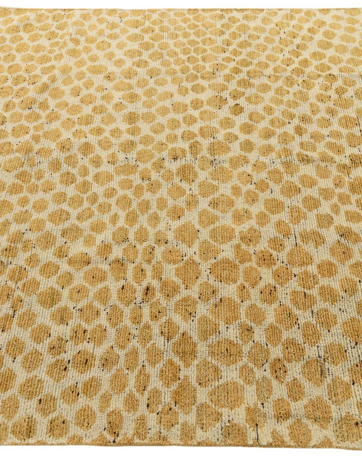 Detail image of  5' 10 x 9' 1  Hand Knotted Darya Wool Rug