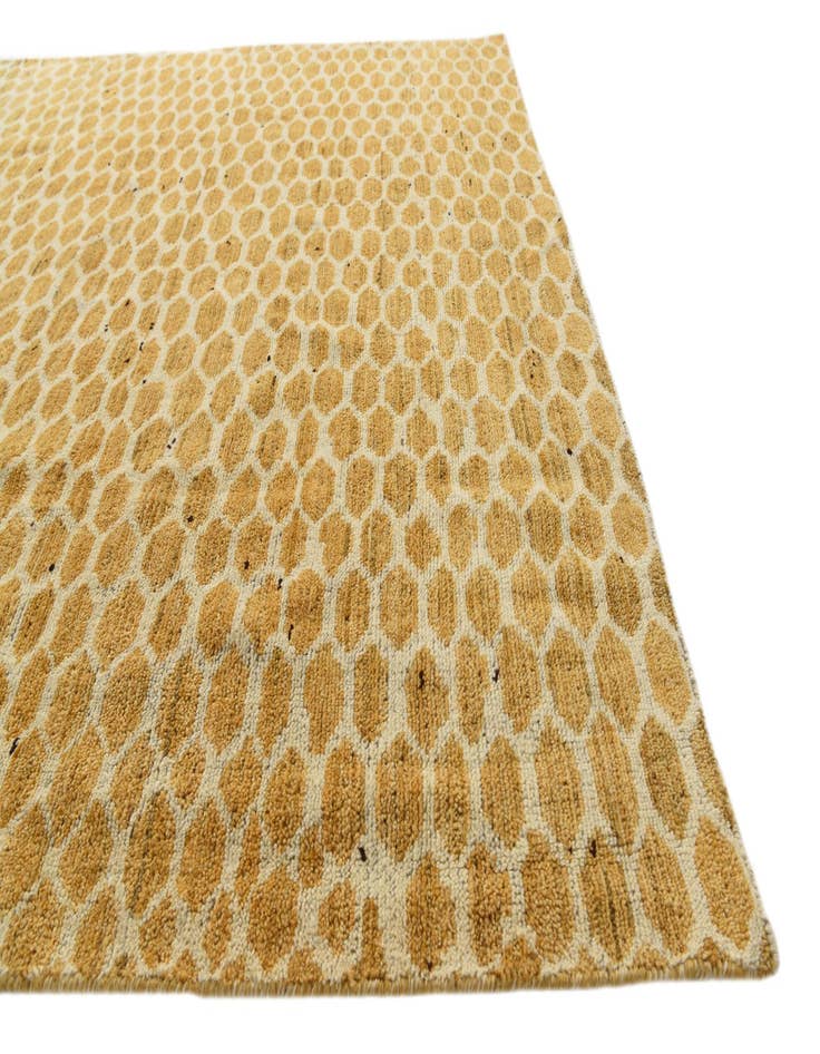 Detail image of  6' 1 x 8' 7  Hand Knotted Darya Wool Rug