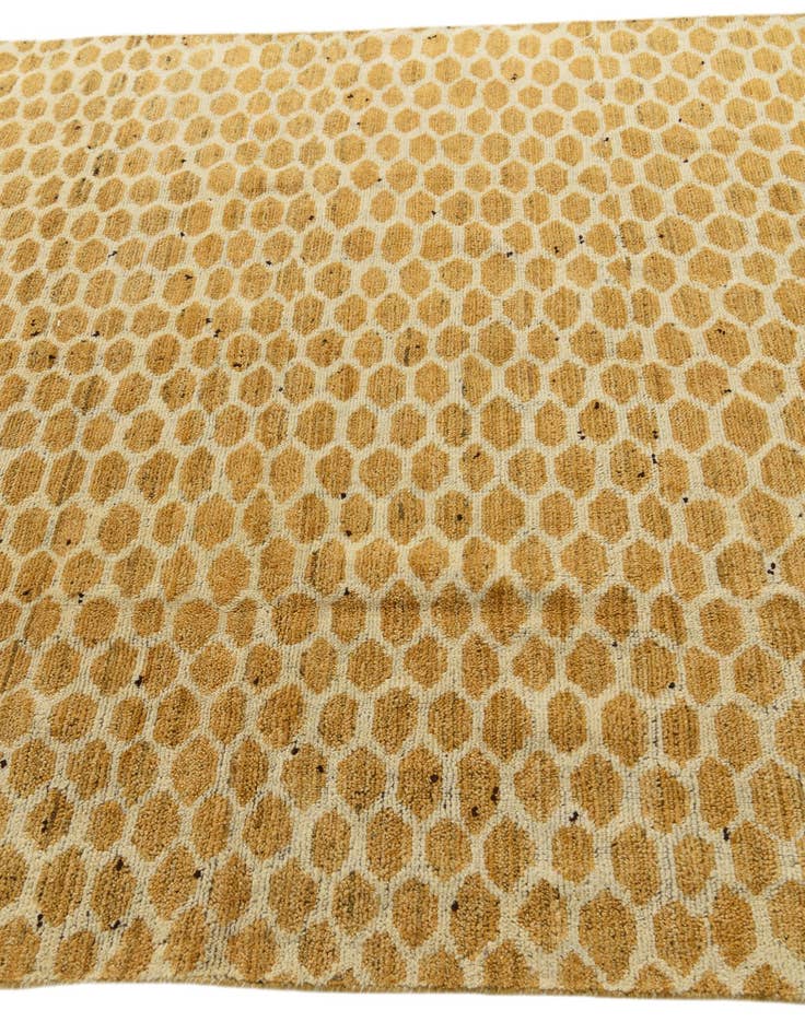 Detail image of  6' 1 x 8' 7  Hand Knotted Darya Wool Rug