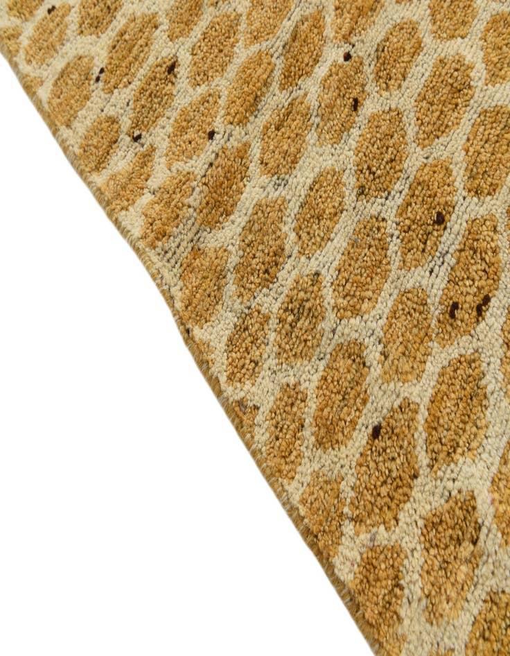 Detail image of  6' 1 x 8' 7  Hand Knotted Darya Wool Rug