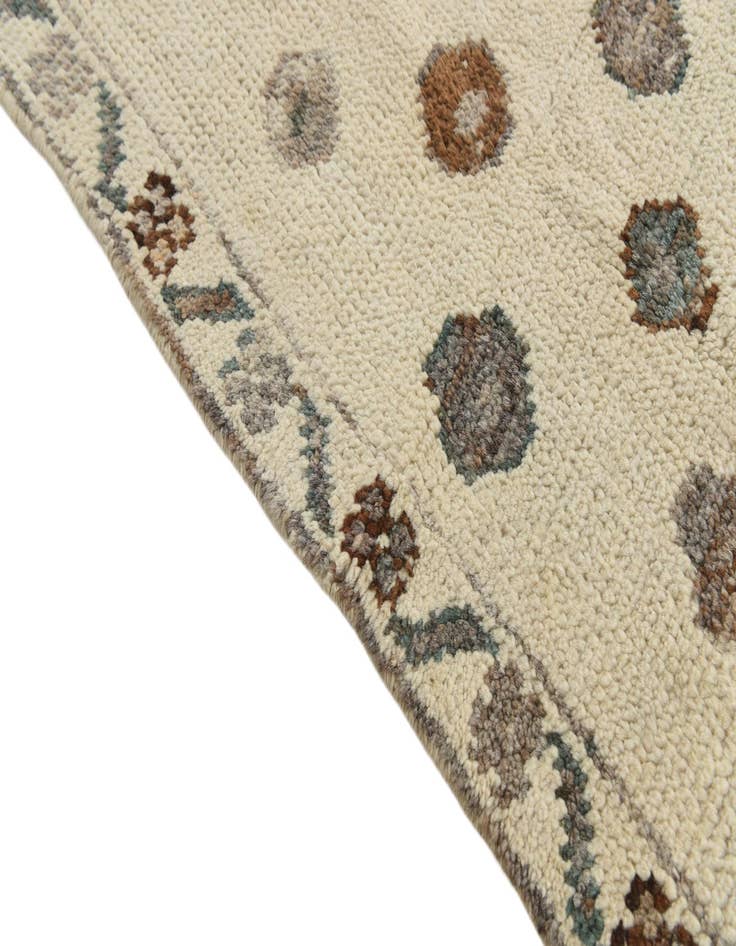 Detail image of  5' 10 x 8'  Hand Knotted Darya Wool Rug