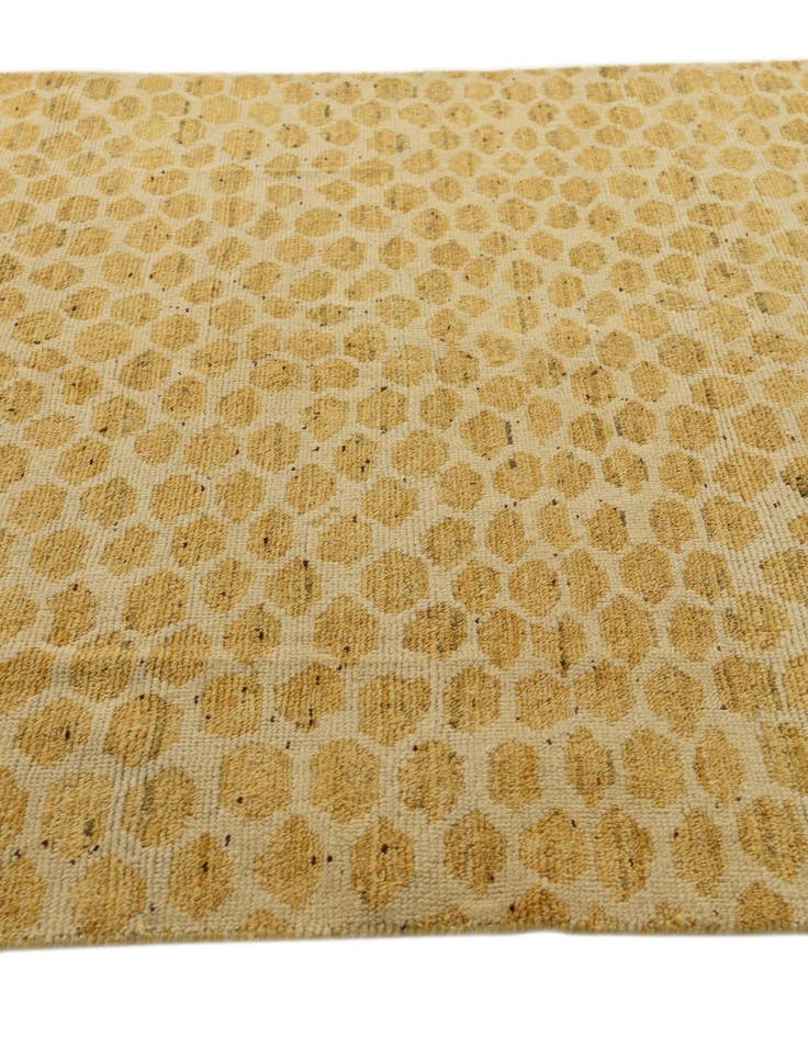 Detail image of  5' 6 x 9' 4  Hand Knotted Darya Wool Rug