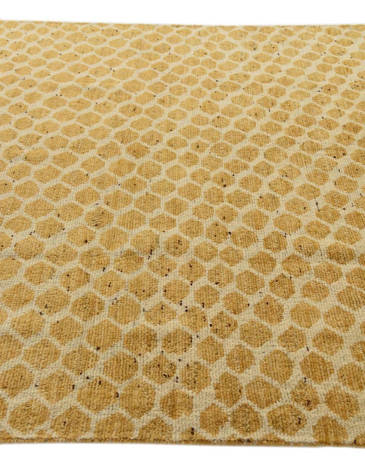 Detail image of  5' 10 x 9'  Hand Knotted Darya Wool Rug