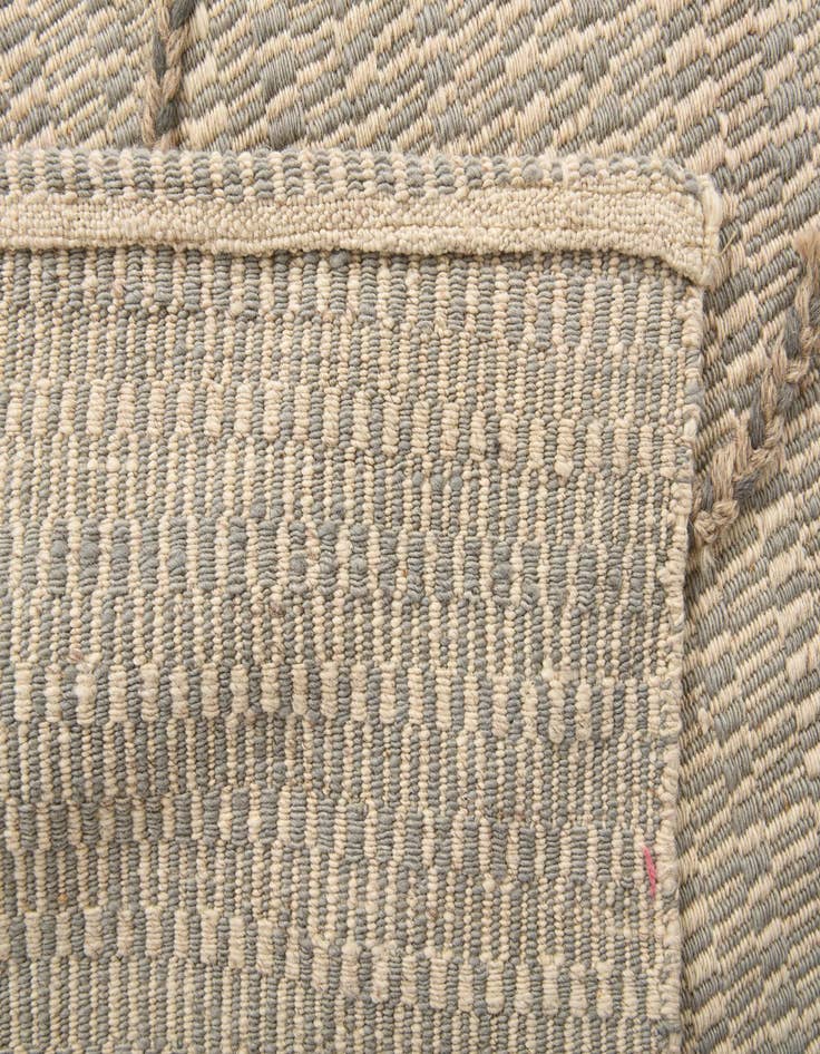 Detail image of  7' 10 x 10' 1  Hand Knotted Darya Wool Rug