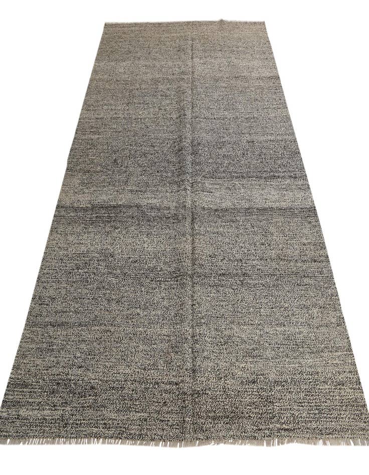 Detail image of  6' 10 x 9' 4  Hand Woven Darya Wool Rug