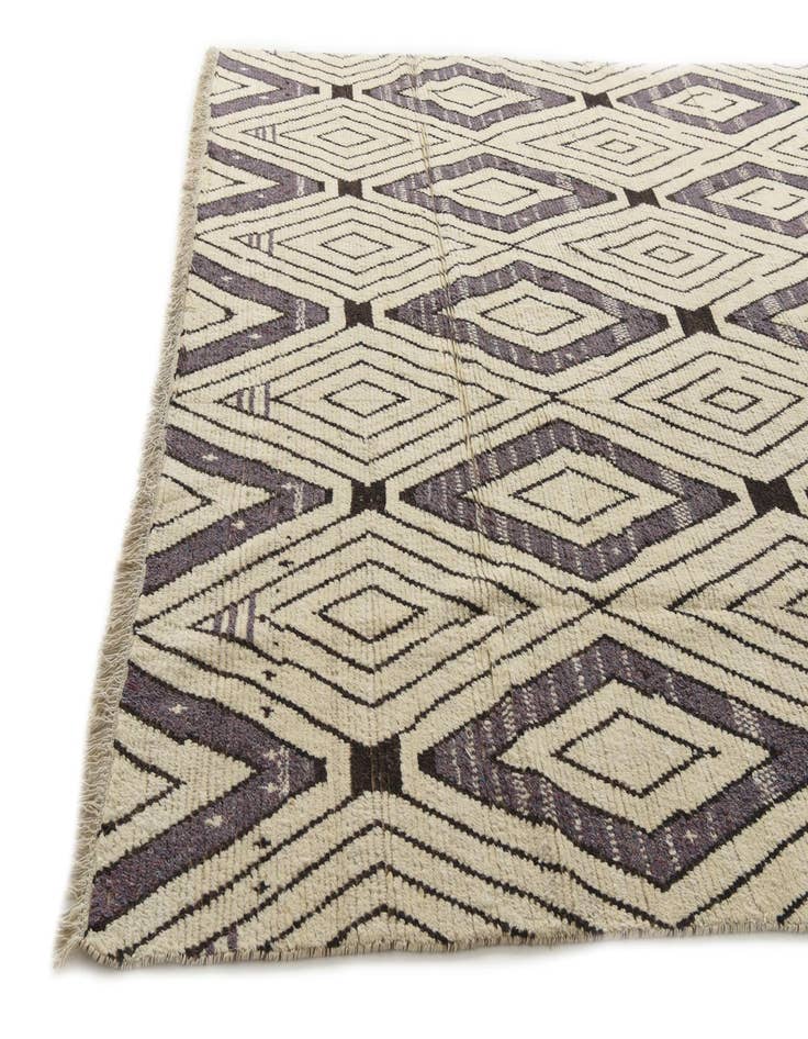 Detail image of  10' 1 x 14' 5  Hand Knotted Darya Wool Rug