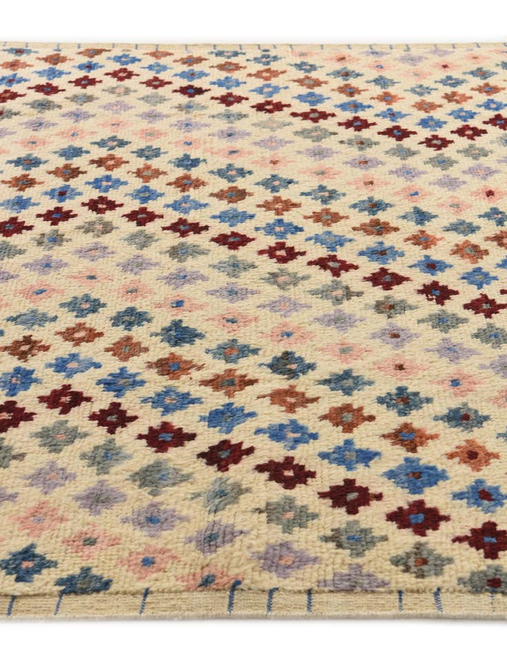 Detail image of  5' 6 x 8' 3  Hand Knotted Darya Wool Rug