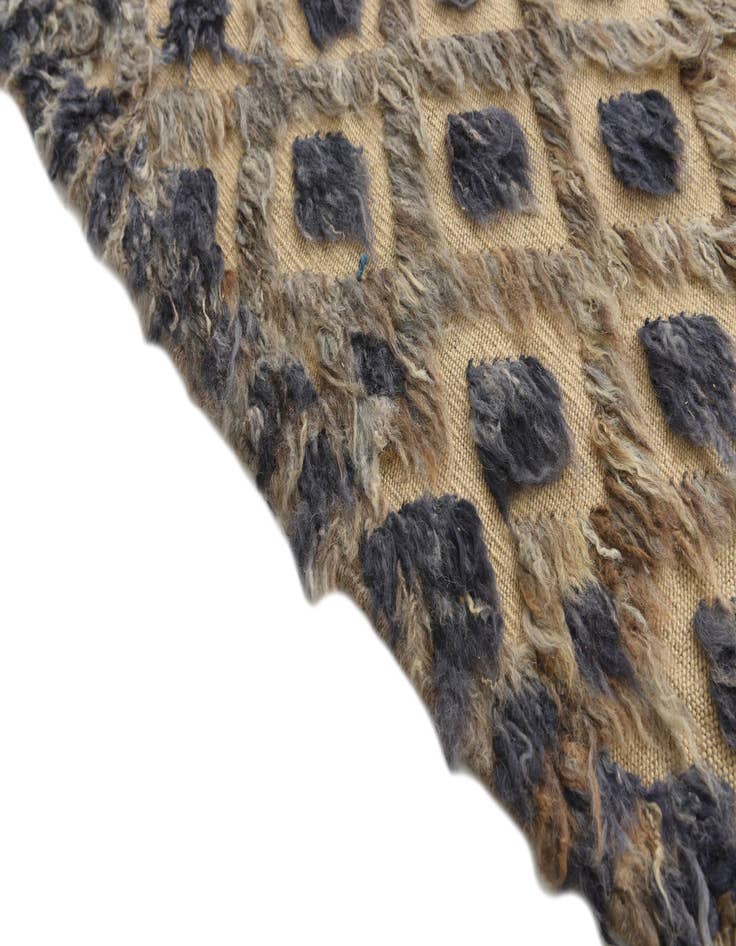 Detail image of  7' 10 x 10'  Hand Knotted Darya Wool Rug