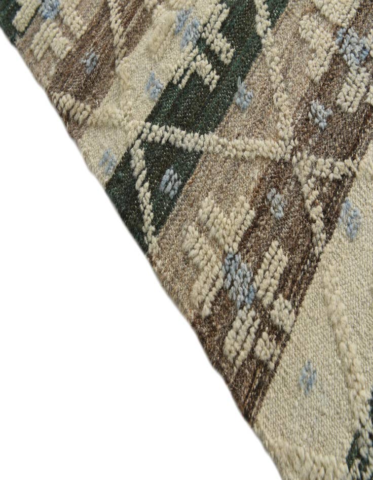 Detail image of  8' 2 x 10' 3  Hand Knotted Darya Wool Rug