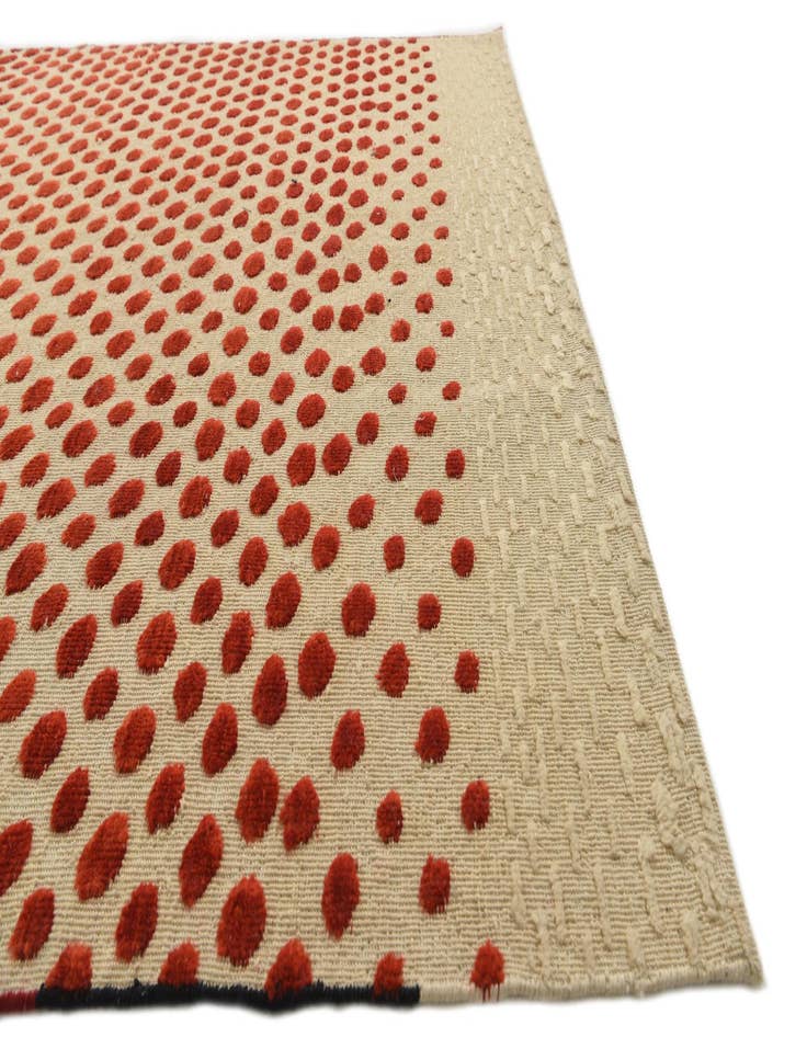 Detail image of  6' 6 x 9' 9  Hand Knotted Darya Wool Rug