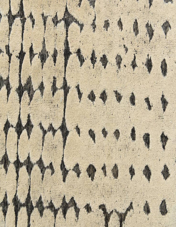 Detail image of  8' 1 x 9' 8  Hand Knotted Darya Wool Rug