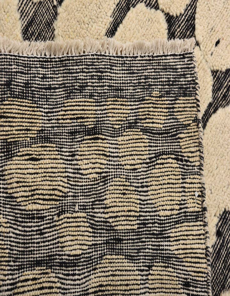 Detail image of  9' 10 x 14' 6  Hand Knotted Darya Wool Rug