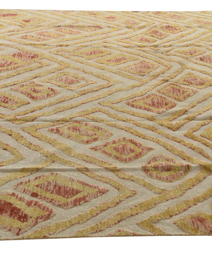 Detail image of  9' 7 x 14' 3  Hand Knotted Darya Wool Rug