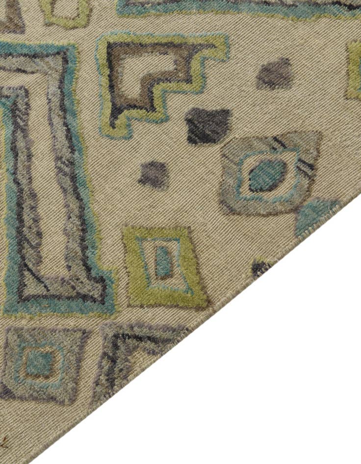 Detail image of  9' x 12' 6  Hand Knotted Darya Wool Rug